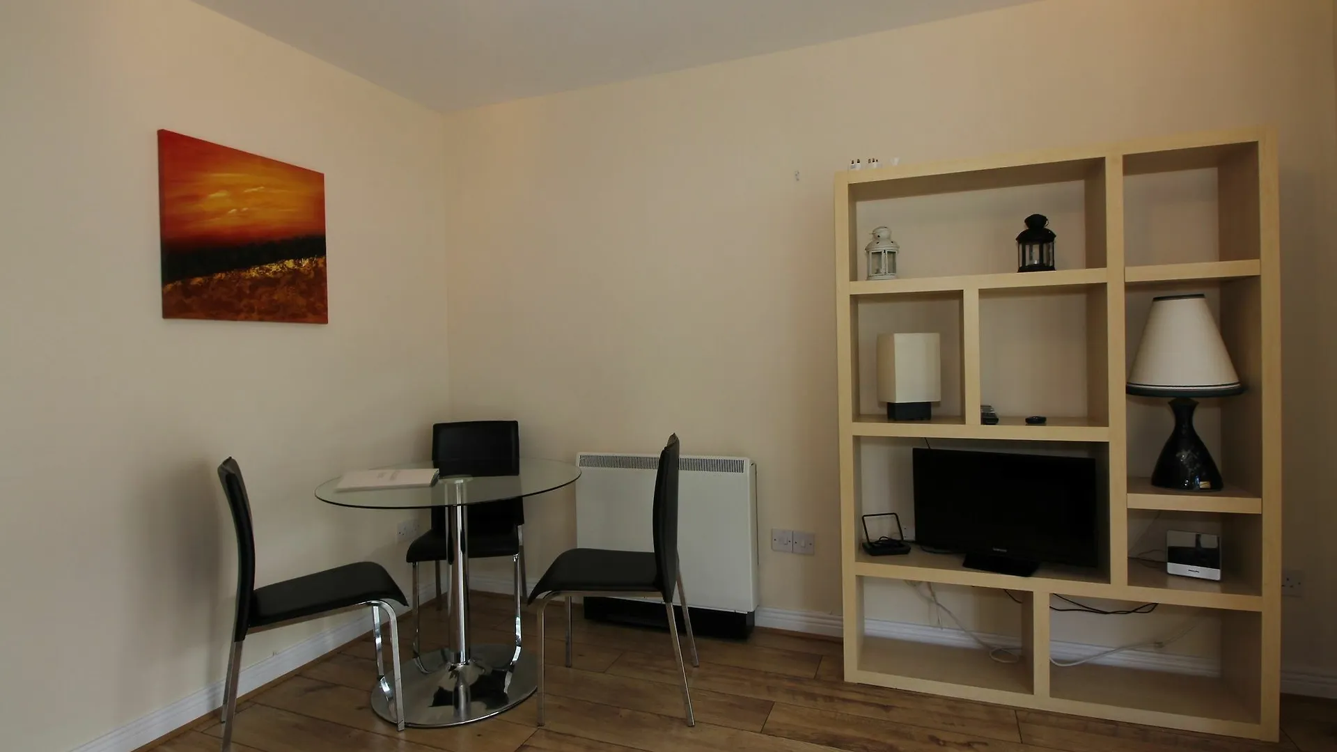 Point Village Modern Apartment Dublin Ireland